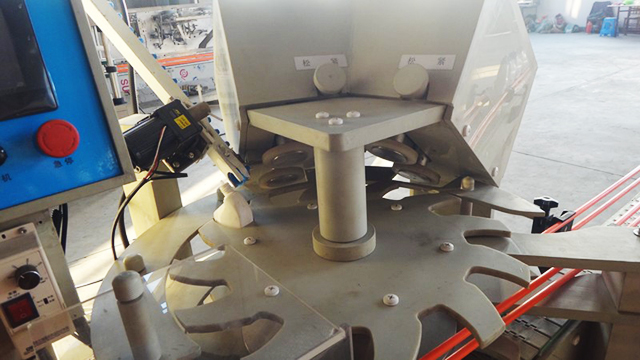 draaiplaat voor afdekking.jpg