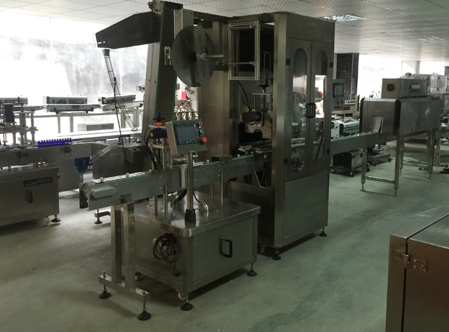 tape sleeve etiketteermachine.jpg