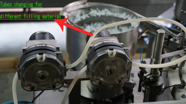 glazen flessen vullen doppen (5).jpg