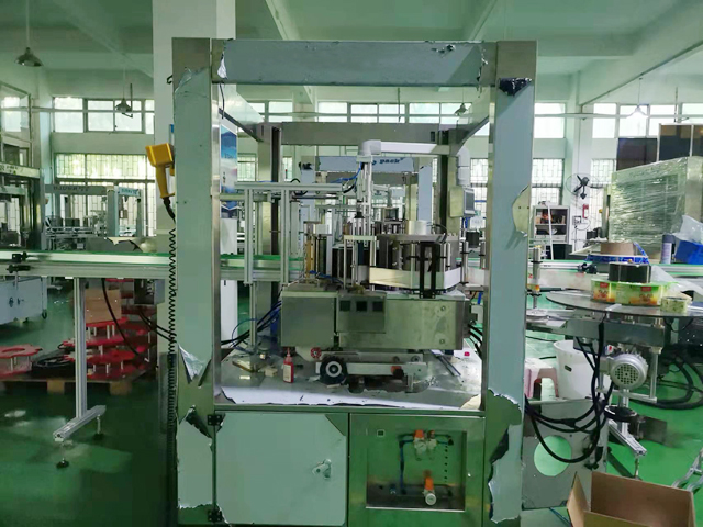 hotmelt etiketten machine.jpg