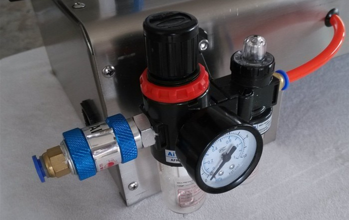 pneumatic liquid lotion filling machine pneumatisch onderdeel voor vulmachine.jpg