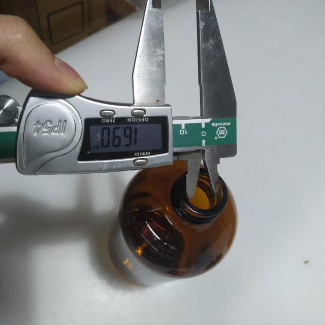 flessen monsters (2).jpg