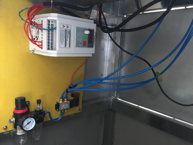 binnen ropp capping machines.jpg