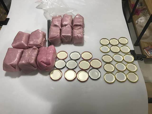 doppen en flessen potten voor vacuümdoppen.jpg