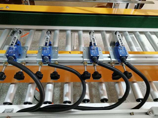 lijm spray schakelaar.jpg