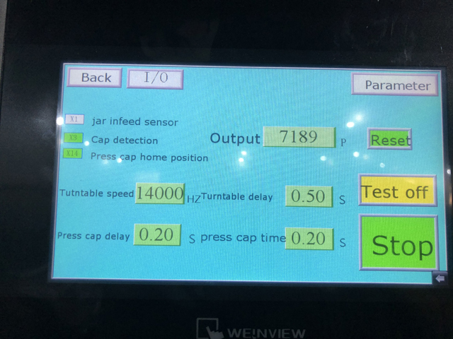 touchscreen voor sluitmachine (1).JPG